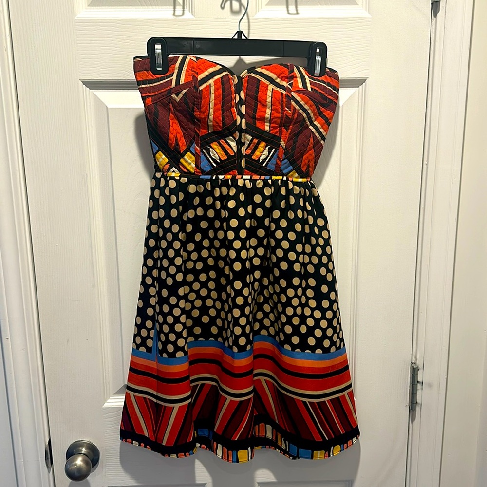 Adorable strapless cocktail dress